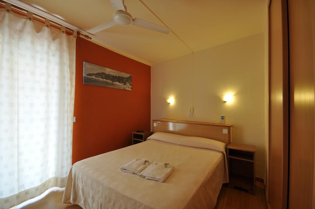 Hostal Residencia Europa Punico Ibiza Town Ngoại thất bức ảnh