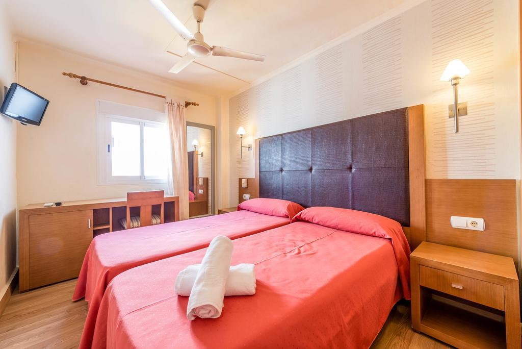 Hostal Residencia Europa Punico Ibiza Town Ngoại thất bức ảnh