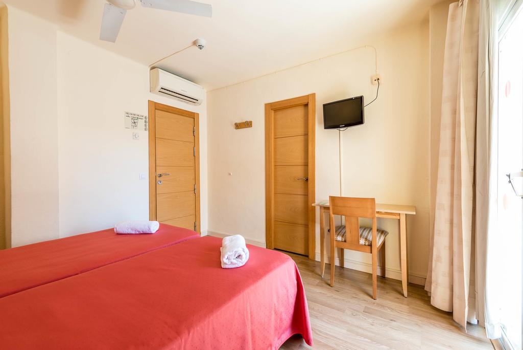 Hostal Residencia Europa Punico Ibiza Town Ngoại thất bức ảnh